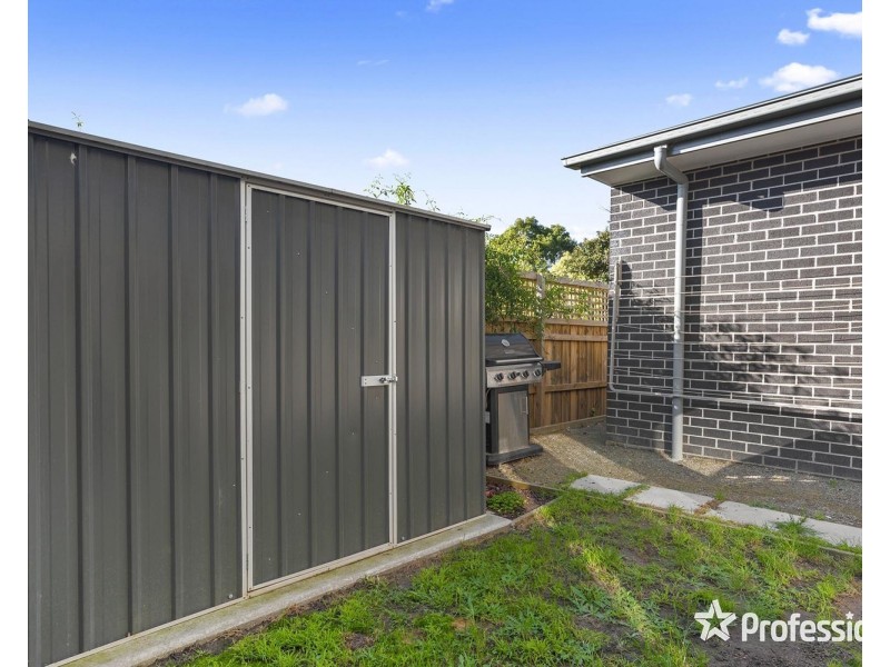 4 Sage Close, Kilsyth VIC 3137
