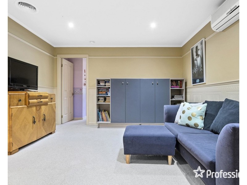 34 Spring Street, Mount Evelyn VIC 3796