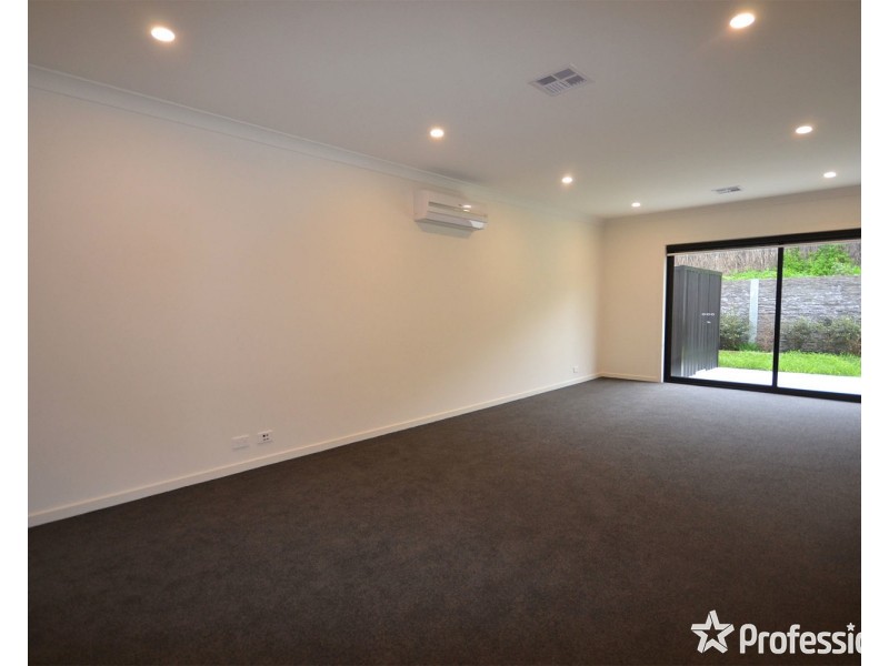 40 Amadeo Way, Chirnside Park VIC 3116