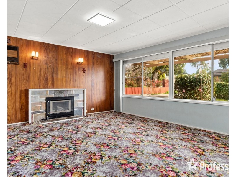1 Donne Court, Mooroolbark VIC 3138