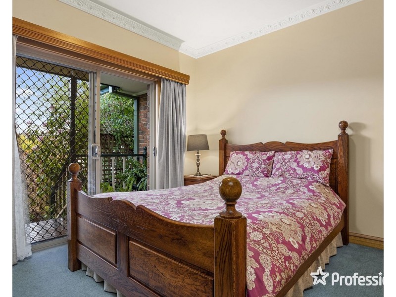 10 Wiltshire Place, Chirnside Park VIC 3116