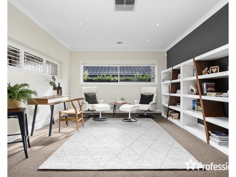 7 Empire Drive, Mooroolbark VIC 3138