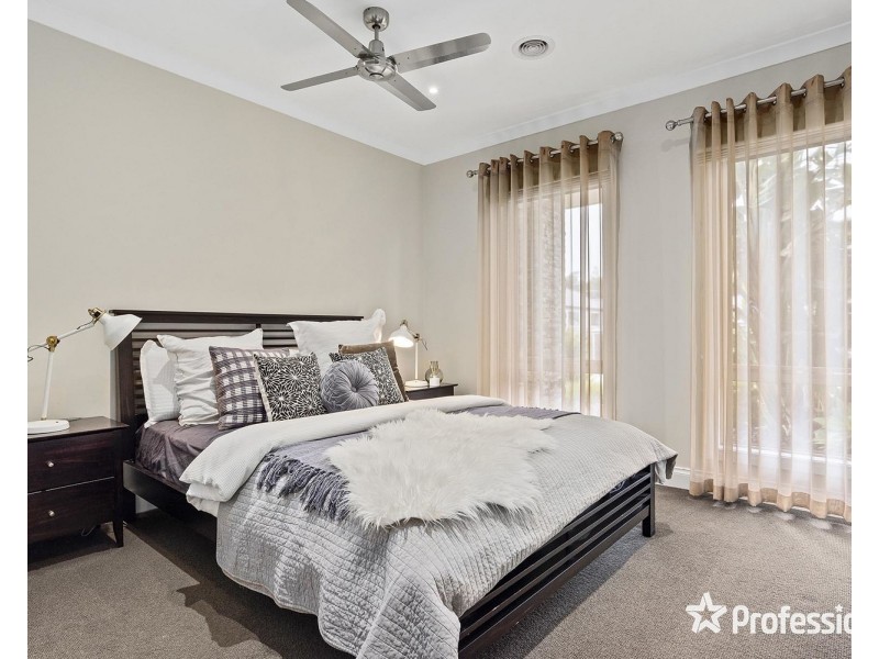 7 Empire Drive, Mooroolbark VIC 3138
