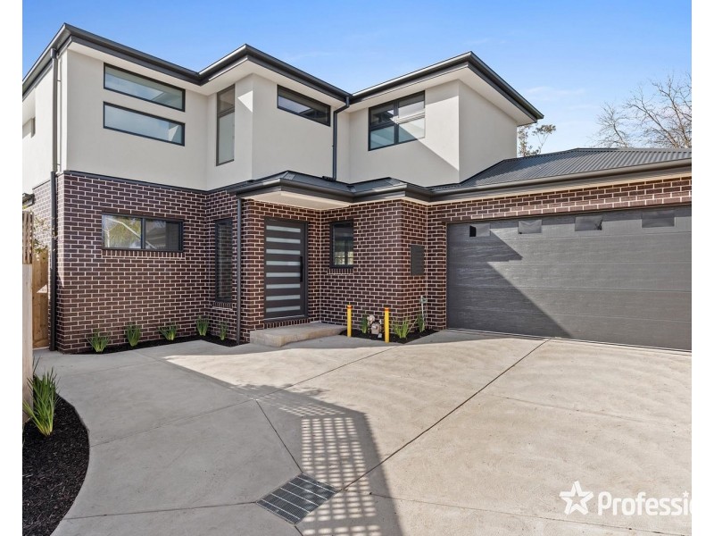 5a Greenville Street, Mooroolbark VIC 3138