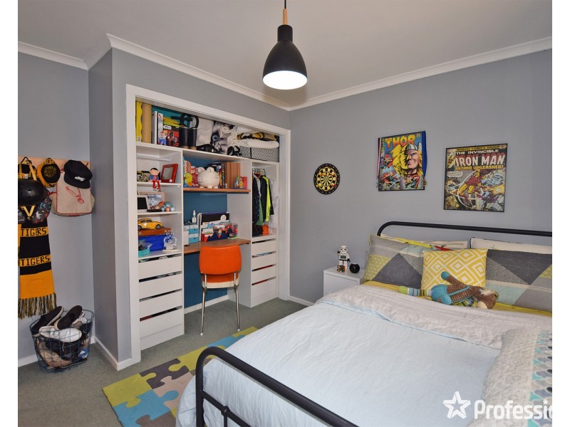 2/22 Felix Grove, Mooroolbark VIC 3138