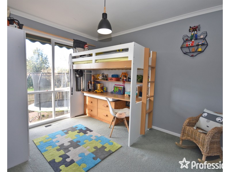 2/22 Felix Grove, Mooroolbark VIC 3138