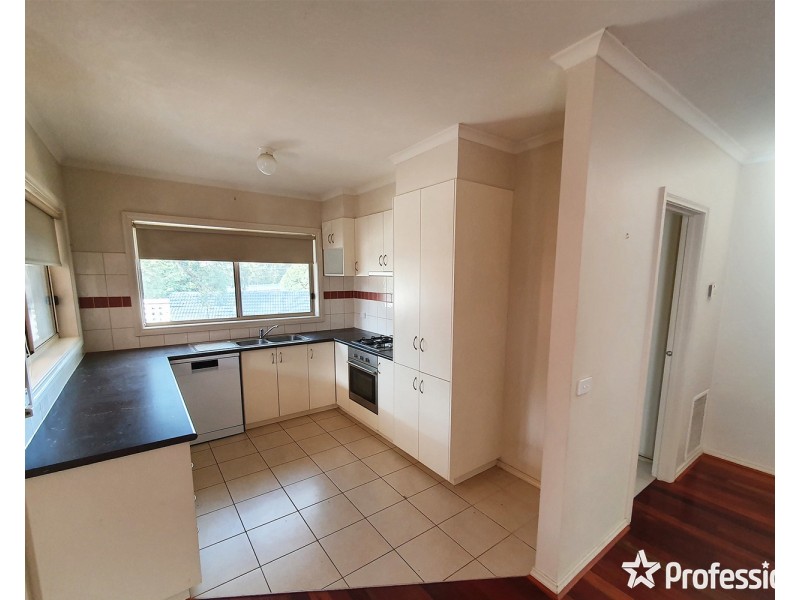 2/40 Felix Grove, Mooroolbark VIC 3138