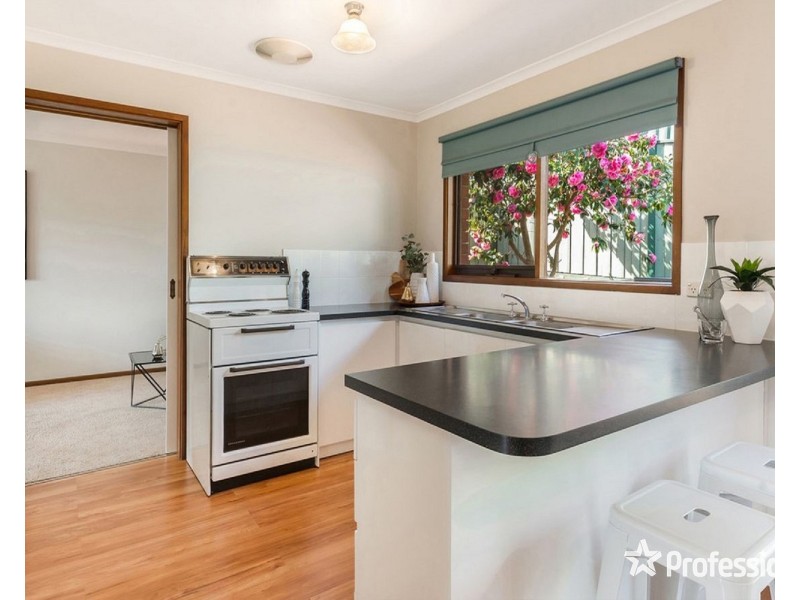 9 Drysdale Place, Mooroolbark VIC 3138