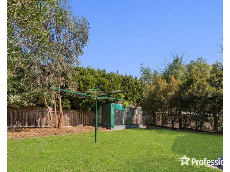 9 Drysdale Place, Mooroolbark VIC 3138