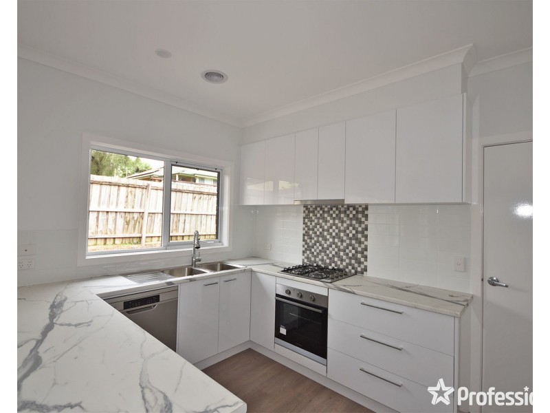 7a Homer Avenue, Croydon South VIC 3136