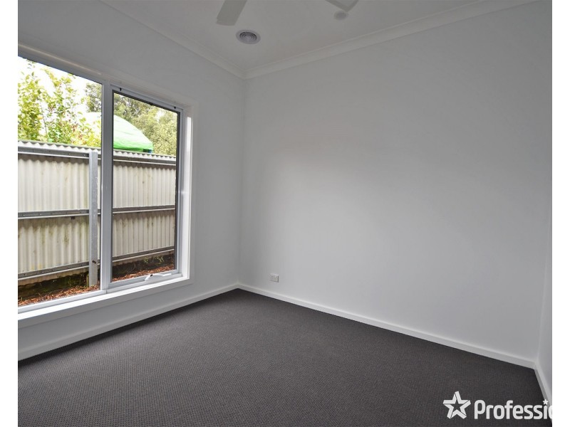 7a Homer Avenue, Croydon South VIC 3136