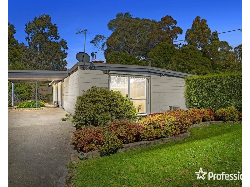 1/32 Jacaranda Avenue, Kilsyth VIC 3137