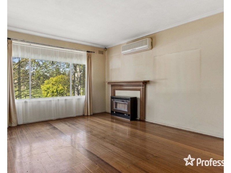 393 Hull Road, Mooroolbark VIC 3138