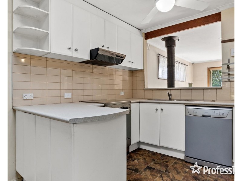 393 Hull Road, Mooroolbark VIC 3138