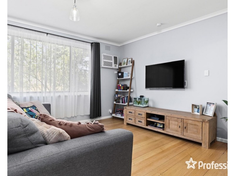 1 Highview Drive, Mooroolbark VIC 3138