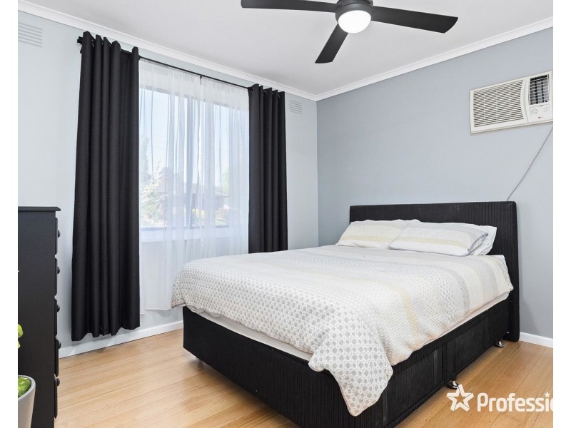 1 Highview Drive, Mooroolbark VIC 3138