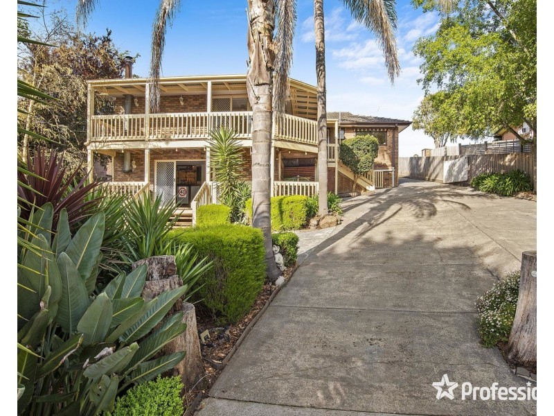 135 Victoria Road, Chirnside Park VIC 3116