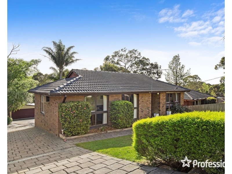 135 Victoria Road, Chirnside Park VIC 3116