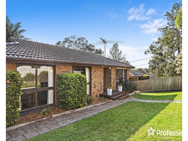 135 Victoria Road, Chirnside Park VIC 3116