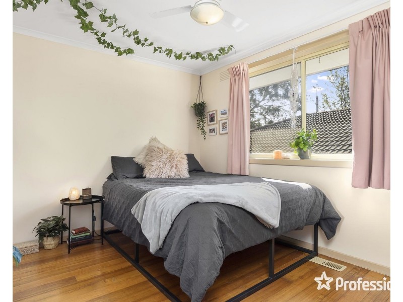 135 Victoria Road, Chirnside Park VIC 3116