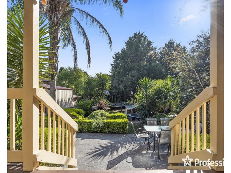 135 Victoria Road, Chirnside Park VIC 3116