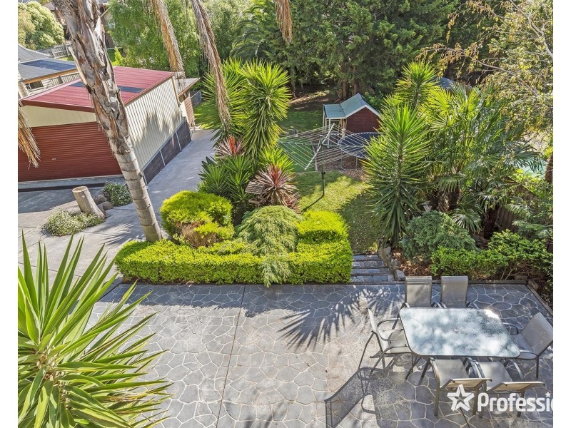 135 Victoria Road, Chirnside Park VIC 3116