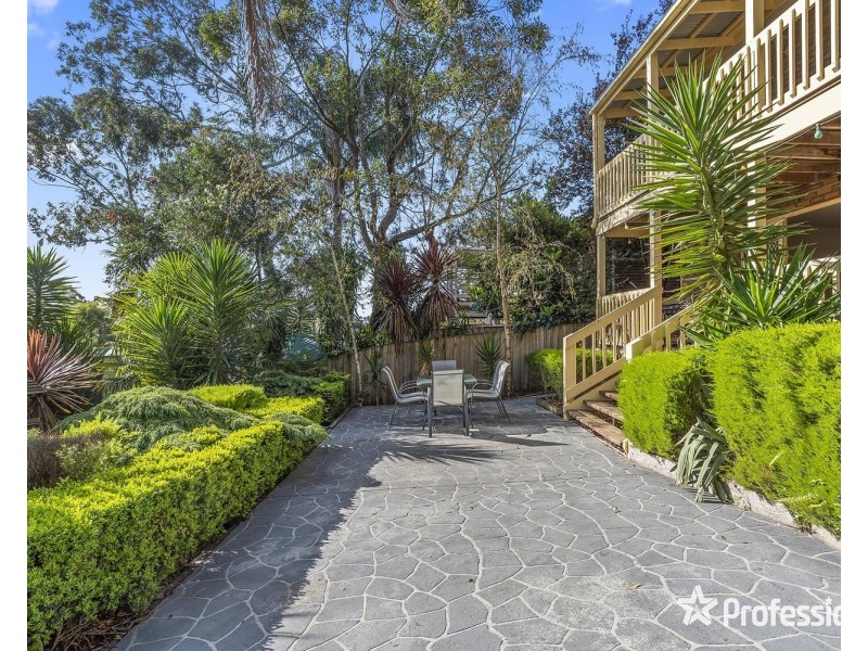 135 Victoria Road, Chirnside Park VIC 3116