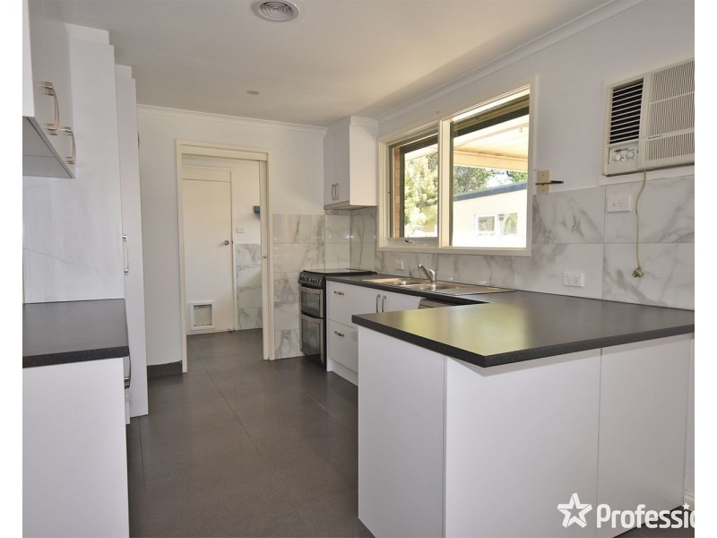 192 Liverpool Road, Kilsyth VIC 3137