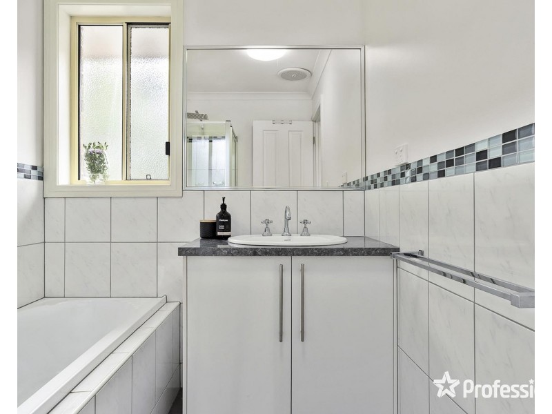 8 Jessica Court, Mount Evelyn VIC 3796