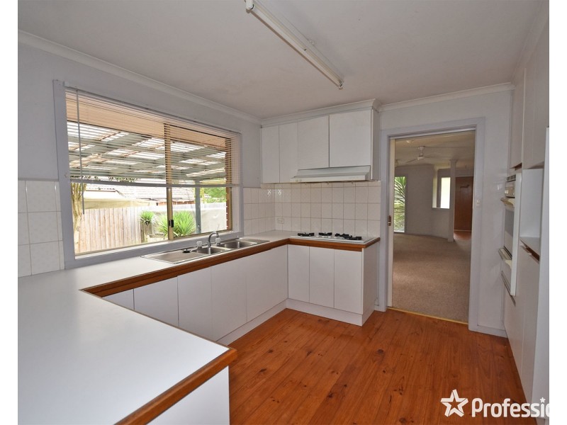 110 Lakeview Drive, Lilydale VIC 3140