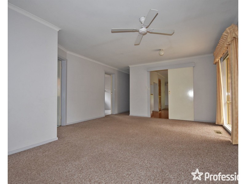 110 Lakeview Drive, Lilydale VIC 3140