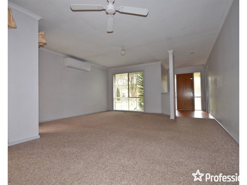 110 Lakeview Drive, Lilydale VIC 3140