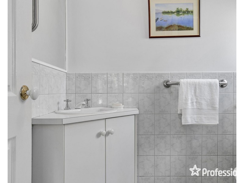 1/7 Orient Avenue, Mitcham VIC 3132