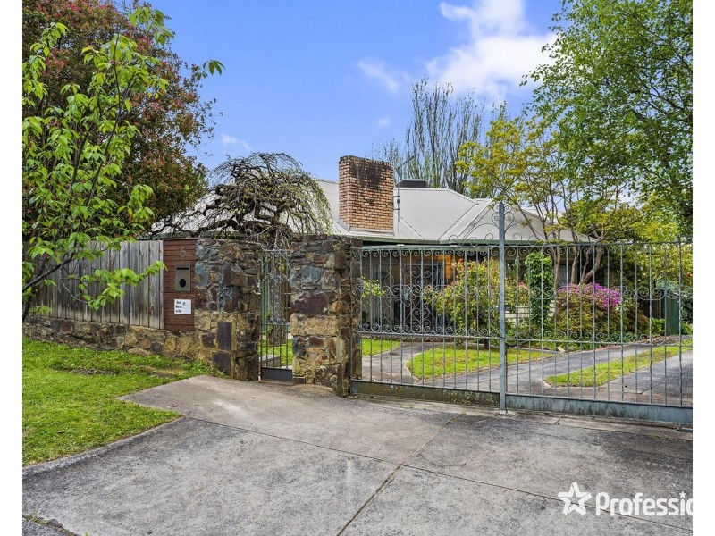 6 Grantully Street, Mount Evelyn VIC 3796