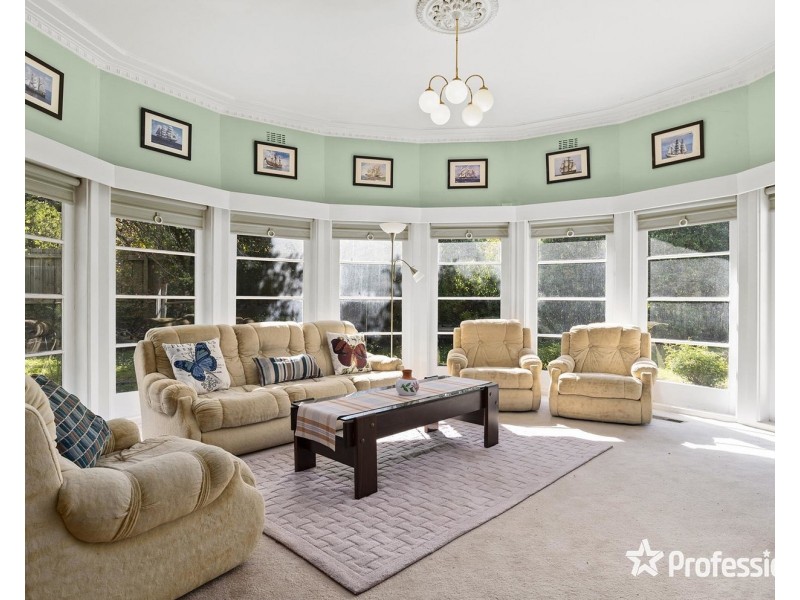 6 Grantully Street, Mount Evelyn VIC 3796