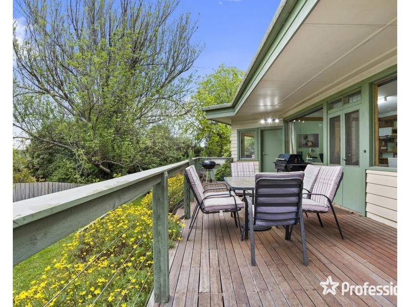 6 Grantully Street, Mount Evelyn VIC 3796