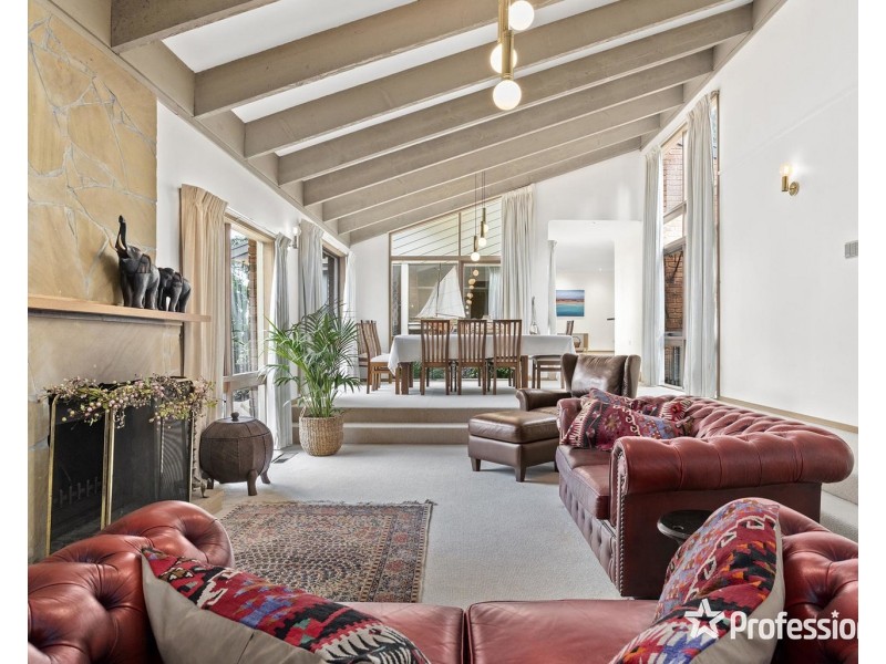 32 Edinburgh Road, Lilydale VIC 3140