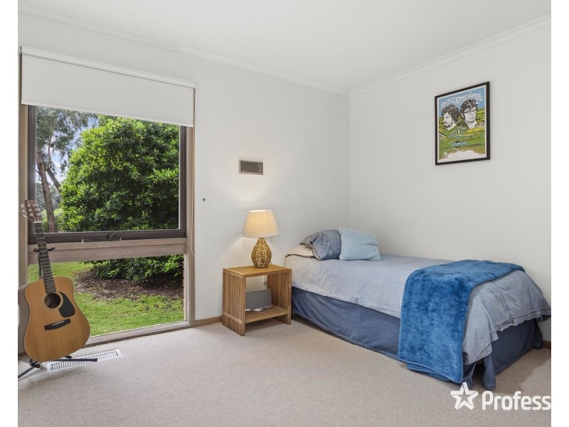 32 Edinburgh Road, Lilydale VIC 3140