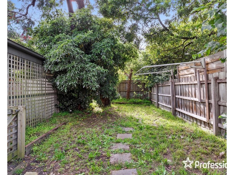 1/180 Dorset Road, Croydon VIC 3136