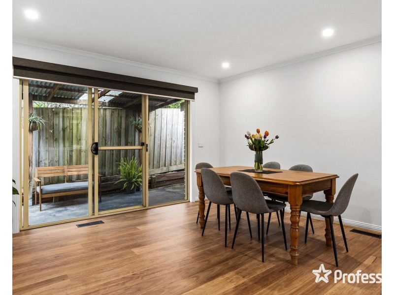4/19 Newman Road, Croydon VIC 3136