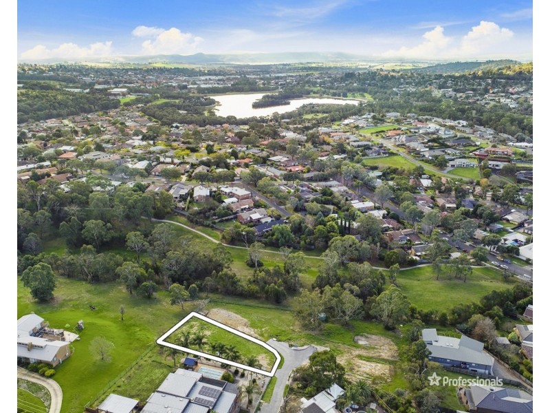 1 Trinity Close, Lilydale VIC 3140