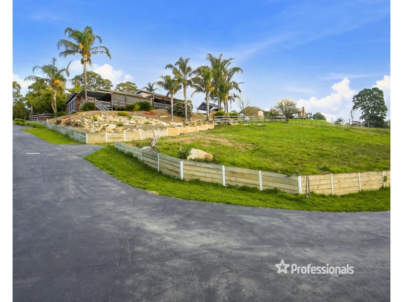 1 Trinity Close, Lilydale VIC 3140