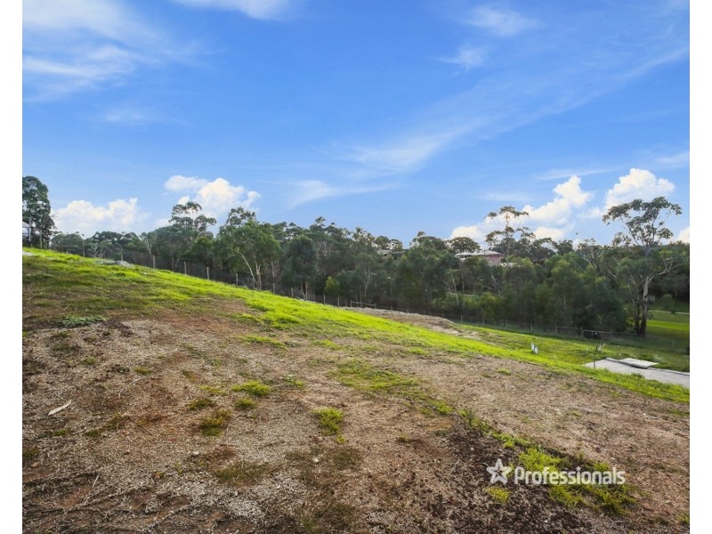 1 Trinity Close, Lilydale VIC 3140