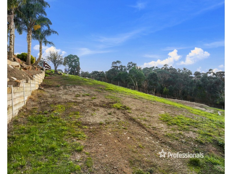 1 Trinity Close, Lilydale VIC 3140