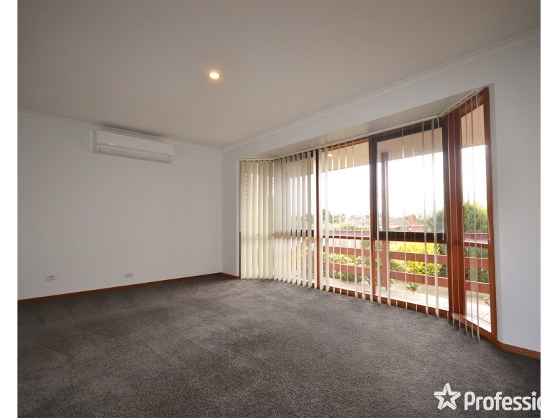 4/18 Slevin Street, Lilydale VIC 3140