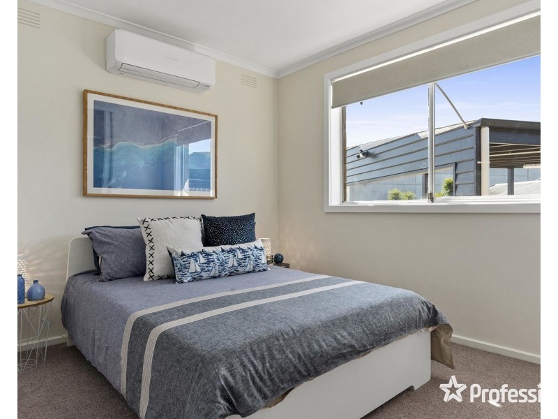 1/9 Lucas Avenue, Kilsyth VIC 3137