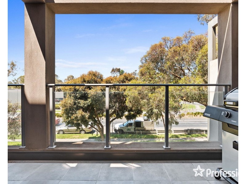 5 Lithgow Way, Mooroolbark VIC 3138