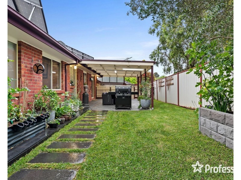 21 Goldentree Drive, Chirnside Park VIC 3116
