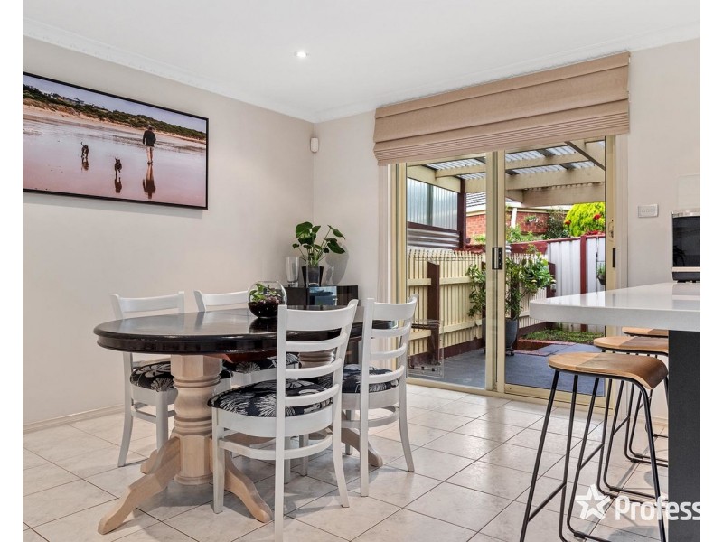 21 Goldentree Drive, Chirnside Park VIC 3116