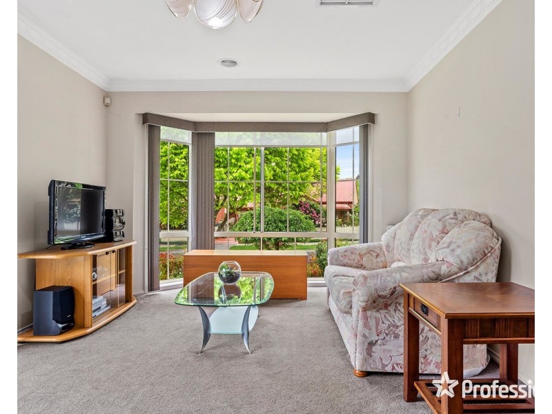 21 Goldentree Drive, Chirnside Park VIC 3116